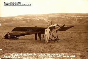 Oran- SDV- 6502-02- aviation a Mostaganem Carlos BAUCHARD Medaillon